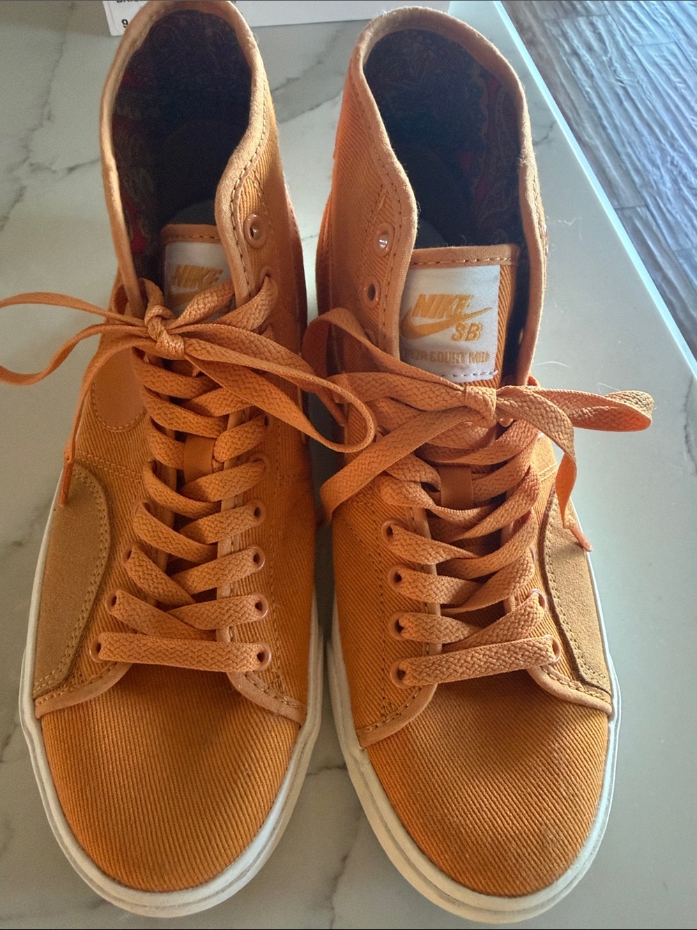 Nike SB High-Top Skate Shoes in ‘Light Curry’ Canvas